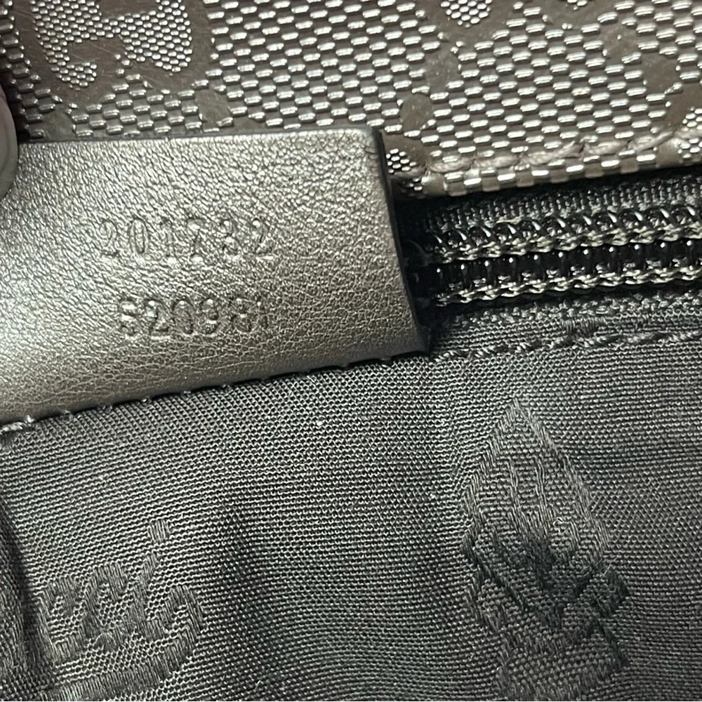 Gucci Imprime Coated Canvas Buckle Flap Messenger Bag - Metallic Gray - Preowned